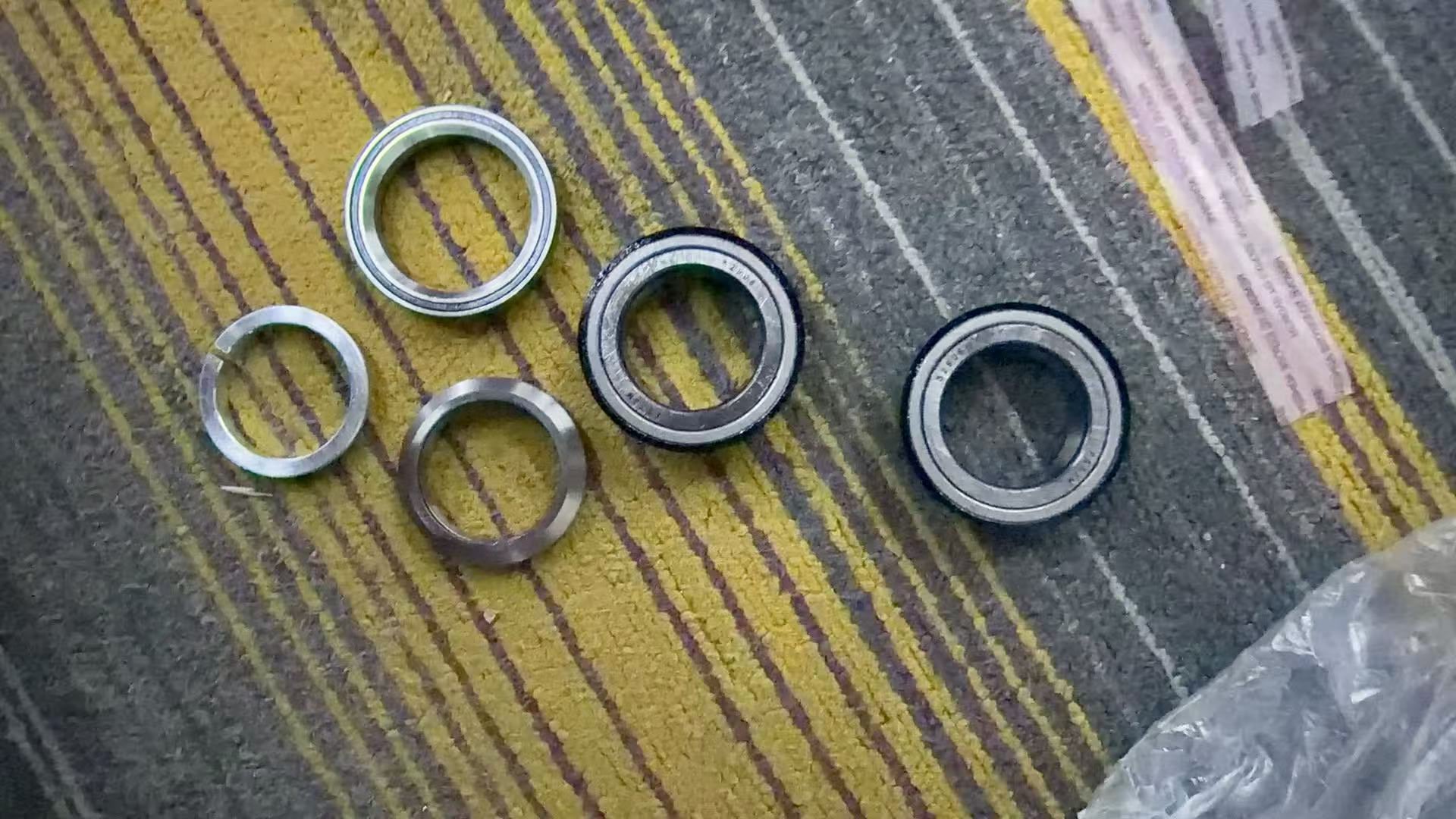 Complete set of steering bearings for KuKirin G4